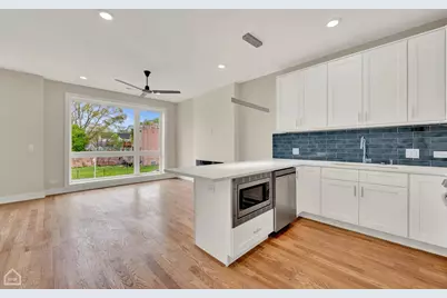 4611 S Saint Lawrence Avenue #2, Chicago, IL 60653 - Photo 8