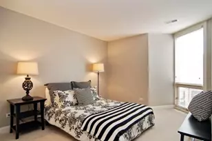 2036 N Larrabee St, Chicago, IL 60614 - Photo 4