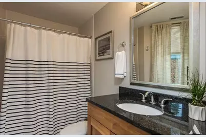 2036 N Larrabee St Street #8106, Chicago, IL 60614 - Photo 8