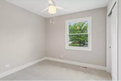1075 Lancaster Court, Hoffman Estates, IL 60169 - Photo 14