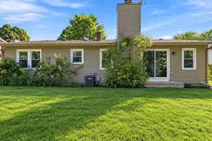 [Address not provided], Aurora, IL 60504 - Photo 32