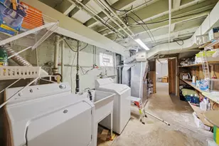 8300 Long Ave, Burbank, IL 60459 - Photo 24