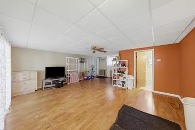8300 Long Avenue, Burbank, IL 60459 - Photo 32