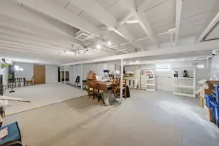 8300 Long Ave, Burbank, IL 60459 - Photo 28
