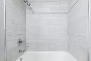 6464 N Northwest Hwy, Chicago, IL 60631 - Photo 16