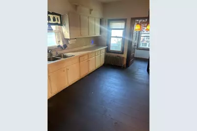 818 Circle Avenue, Forest Park, IL 60130 - Photo 2