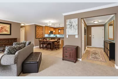 201 Thames Parkway #3A, Park Ridge, IL 60068 - Photo 6