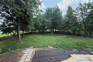 1902 Chestnut Grove Dr, Plainfield, IL 60586 - Photo 28