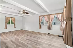 303 W Main St, Atkinson, IL 61235 - Photo 6