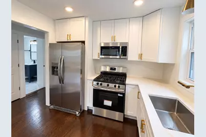8332 S Oglesby Avenue, Chicago, IL 60617 - Photo 4