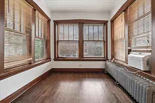 1631 W Fargo Ave, Chicago, IL 60626 - Photo 4