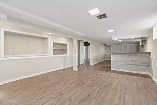 10117 S Clifton Park Ave, Evergreen Park, IL 60805 - Photo 22
