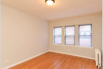 5744 N Winthrop Avenue #205, Chicago, IL 60660 - Photo 8