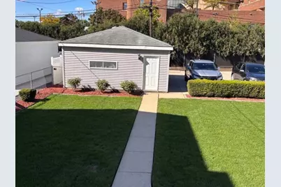 3308 Wesley Avenue, Berwyn, IL 60402 - Photo 4
