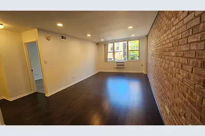 2250 N Lincoln Avenue #201, Chicago, IL 60614 - Photo 8