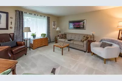 38970 N Northwoods Drive, Wadsworth, IL 60083 - Photo 8