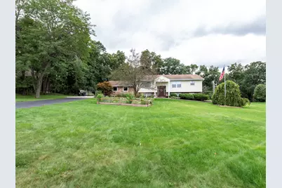 38970 N Northwoods Drive, Wadsworth, IL 60083 - Photo 4