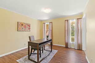 5 Cari Ct, Dekalb, IL 60115 - Photo 8