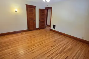 309 Center Cross St, Sycamore, IL 60178 - Photo 14