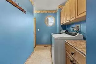 6810 Hadrian Dr, Joliet, IL 60431 - Photo 20
