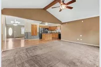 6810 Hadrian Drive, Joliet, IL 60431 - Photo 10