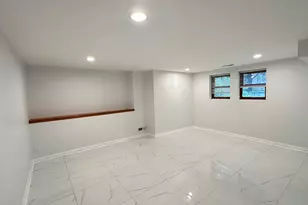 5632 N St Louis Ave, Chicago, IL 60659 - Photo 2