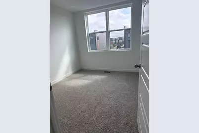 2226 Lakeshore Drive #2226, Schaumburg, IL 60173 - Photo 10