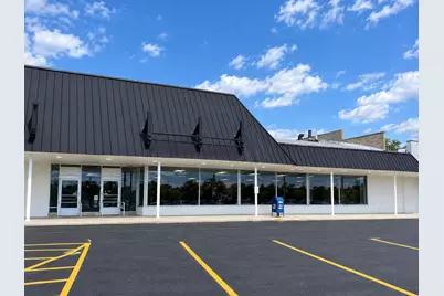 147 N Seymour Avenue, Mundelein, IL 60060 - Photo 1