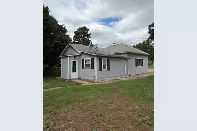 114 W 3rd Street, Mineral, IL 61344 - Photo 2