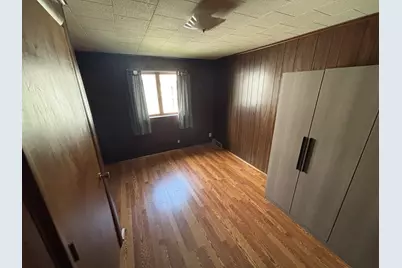 1020 S Ledford Street, Harrisburg, IL 62946 - Photo 12
