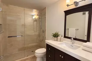 2 E Erie St, Chicago, IL 60611 - Photo 12