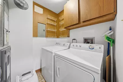 20 Sauk Trail #4, Indian Head Park, IL 60525 - Photo 10