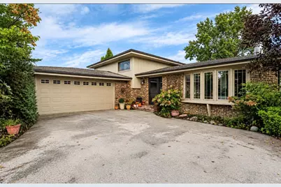8740 W 99th Street, Palos Hills, IL 60465 - Photo 1