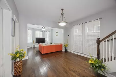 3515 W School Street, Chicago, IL 60618 - Photo 4