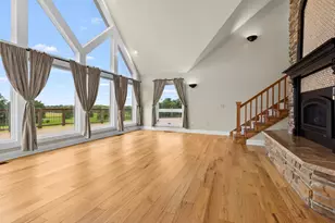 14949 Saunders Rd, Pecatonica, IL 61063 - Photo 10