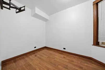 3318 W Flournoy Street, Chicago, IL 60624 - Photo 8