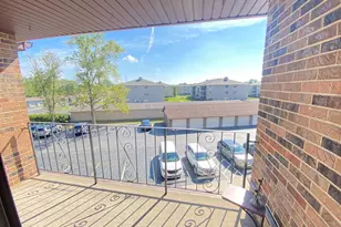 13933 Laramie Ave, Crestwood, IL 60418 - Photo 4