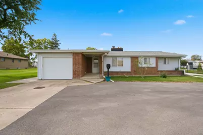 2277 S Briggs Street, Lockport, IL 60441 - Photo 2
