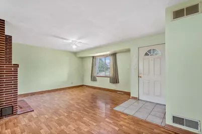 2277 S Briggs Street, Lockport, IL 60441 - Photo 14