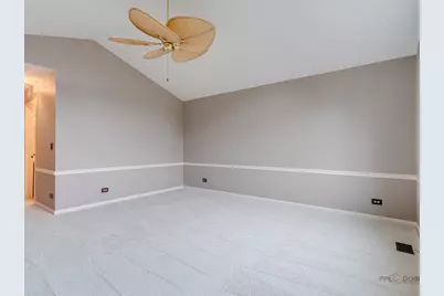 230 Parktrail Court, Schaumburg, IL 60173 - Photo 24
