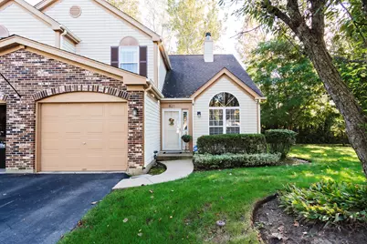821 E Saratoga Circle, Island Lake, IL 60042 - Photo 1