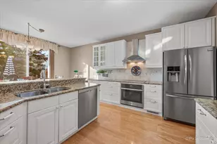 11977 Stonewater Crossing, Huntley, IL 60142 - Photo 8