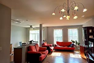 1819 Crenshaw Cir, Vernon Hills, IL 60061 - Photo 2