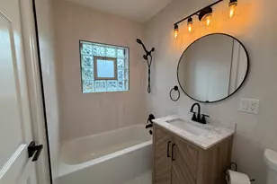 6449 W 84th St, Burbank, IL 60459 - Photo 14