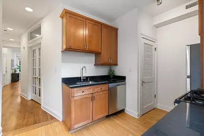 6454 N Bosworth Avenue #2A, Chicago, IL 60626 - Photo 8