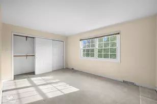 340 Rebecca Rd, Joliet, IL 60435 - Photo 36
