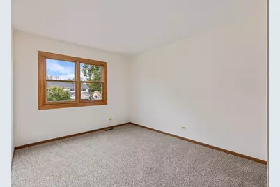 1941 S Valley Road, Lombard, IL 60148 - Photo 24