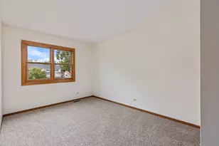 1941 S Valley Rd, Lombard, IL 60148 - Photo 24