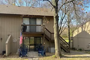 17 Saint Thomas Colony, Fox Lake, IL 60020 - Photo 1
