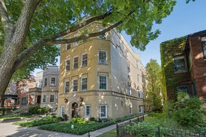 1304 W Carmen Avenue #2S, Chicago, IL 60640 - Photo 1